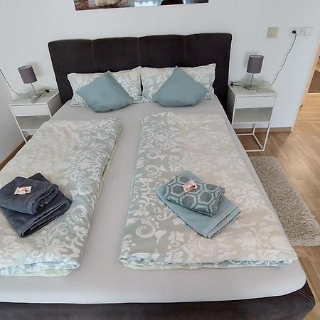 Ferienwohnung Esther Зінген Екстер'єр фото
